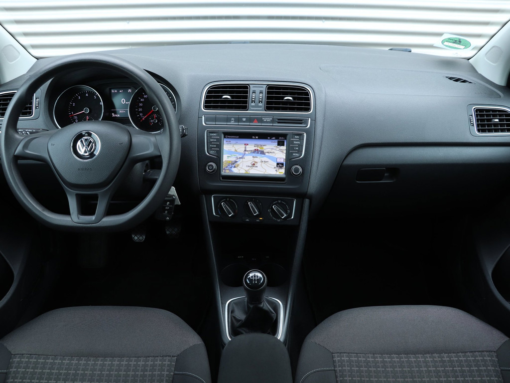 Volkswagen Polo 1.2 TSI Comfortline *Navigatie*Cruisecontr.*Trekhaak* 56974622-2.jpg | Autodeka.nl