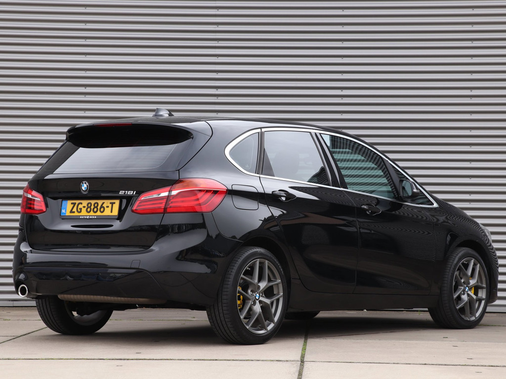 BMW 2 Serie Active Tourer 218i Executive Edition Automaat *Sportstoelen* 57222035-1.jpg | Autodeka.nl